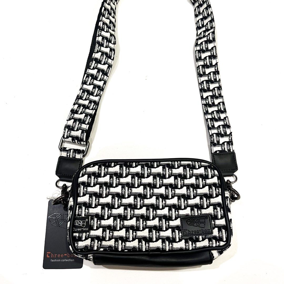 Three box sling bag top