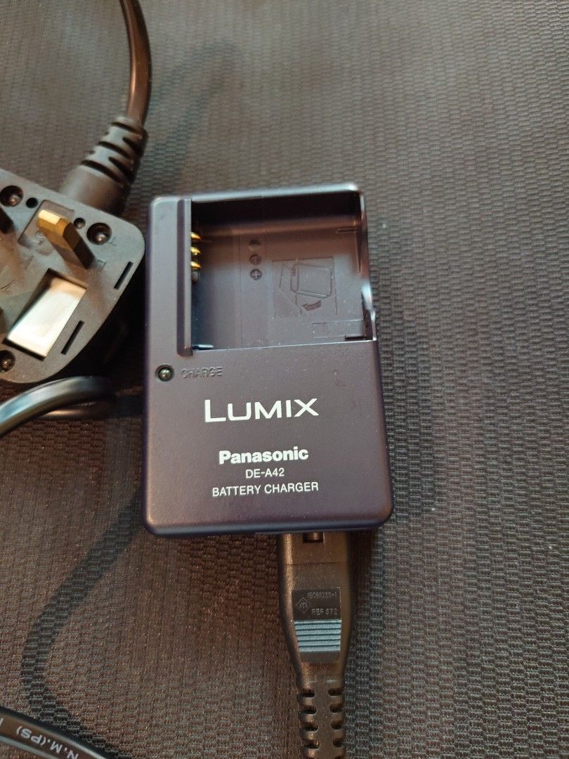Panasonic Lumix Battery Charger, Photography, Cameras on Carousell