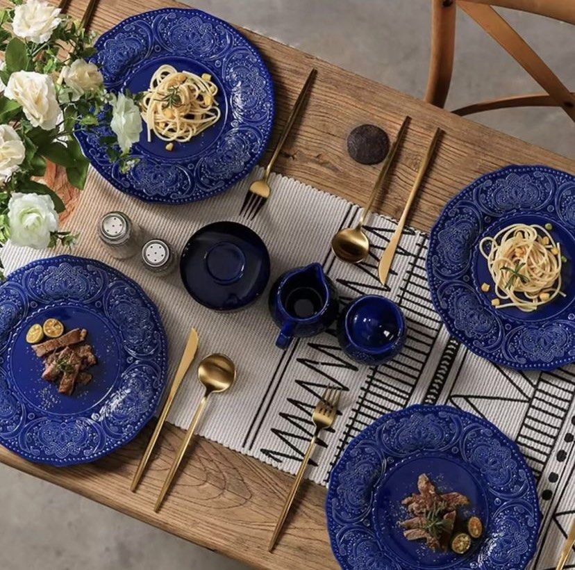 plate set blue, Furniture & Home Living, Kitchenware & Tableware ...