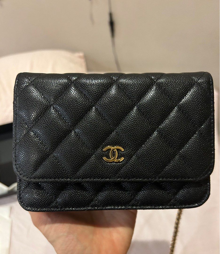 Preloved 29 series Chanel Mini WOC Black Caviar Leather GHW, Luxury, Bags &  Wallets on Carousell