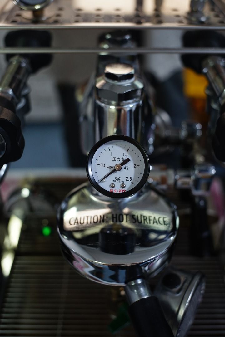 Pressure gauge for E61 espresso machine group TV Home - Main Image