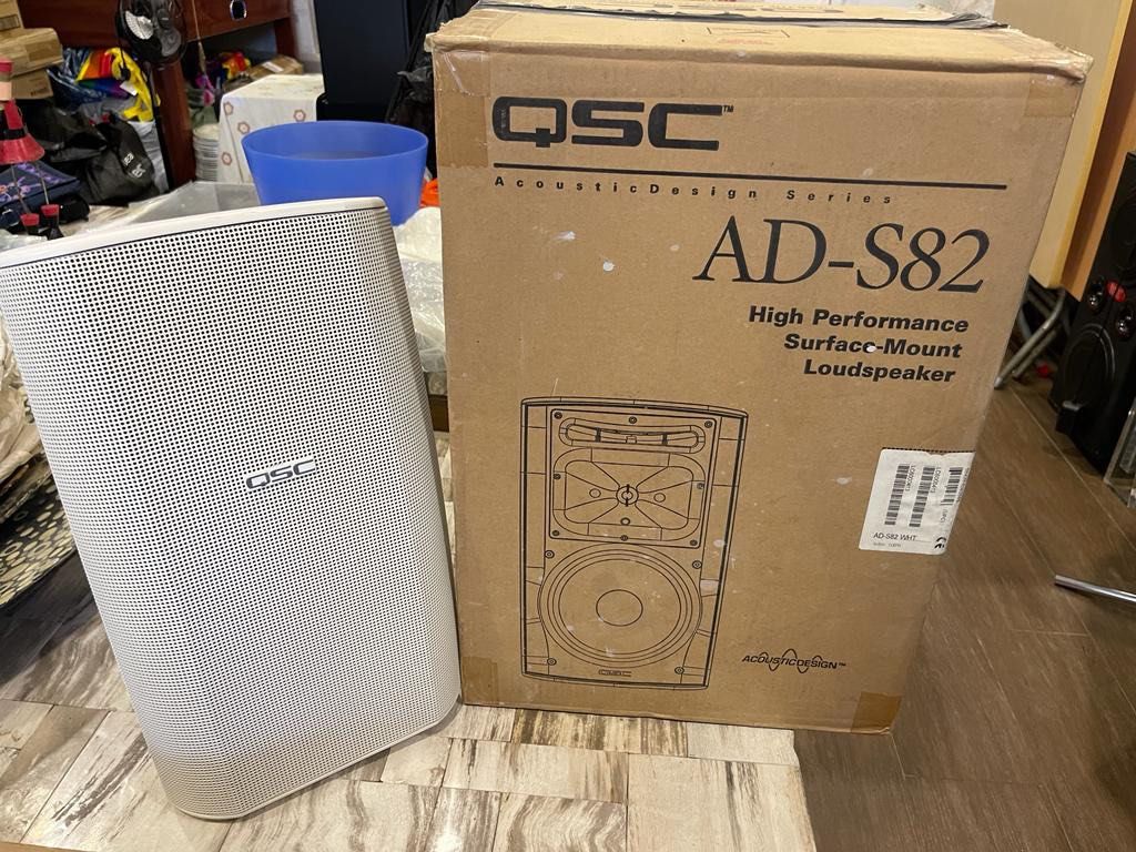 Qsc ADS82 speaker (4 隻）, 音響器材, Soundbar、揚聲器、藍牙喇叭、耳擴 Carousell
