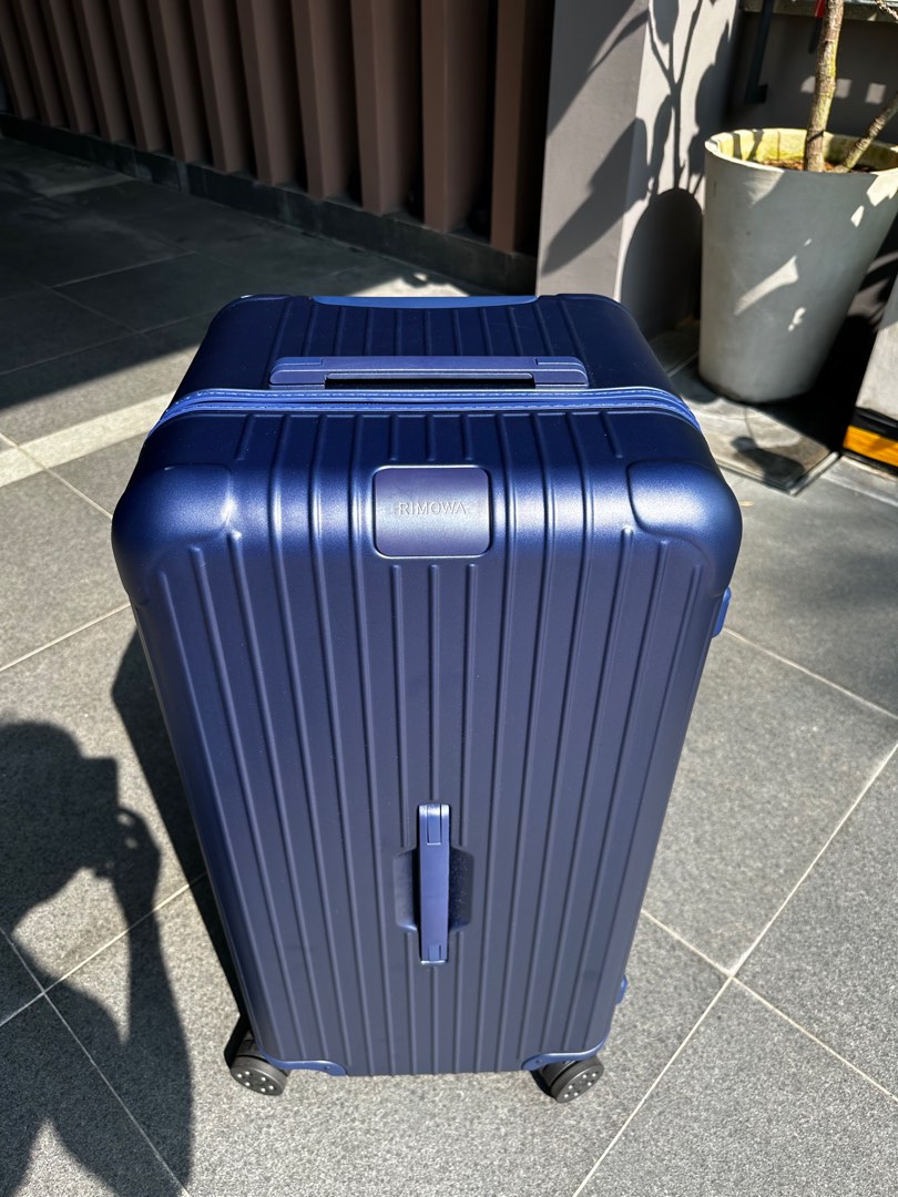 Trunk hot sale plus rimowa