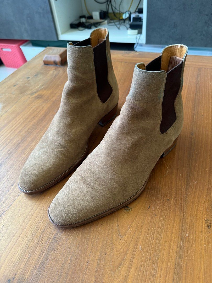 Saint Laurent Wyatt 30 Suede Chelsea Boots Men s Fashion