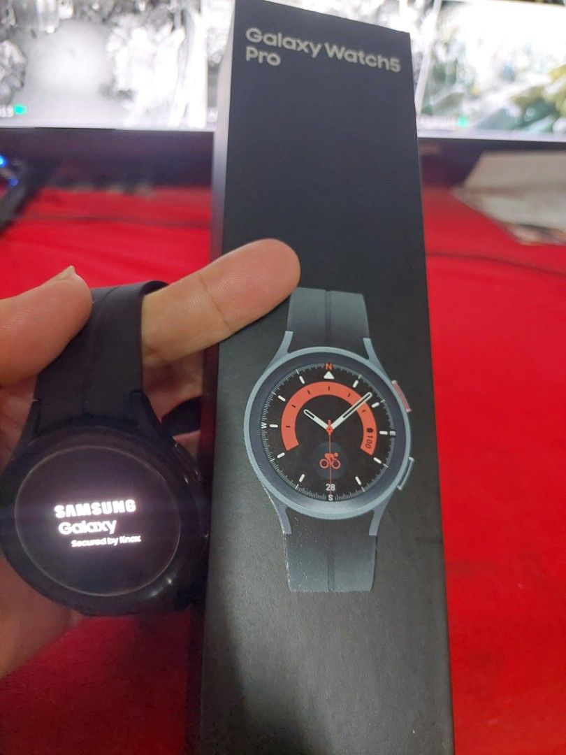 Samsung galaxy watch 5 pro, Mobile Phones & Gadgets, Wearables & Smart