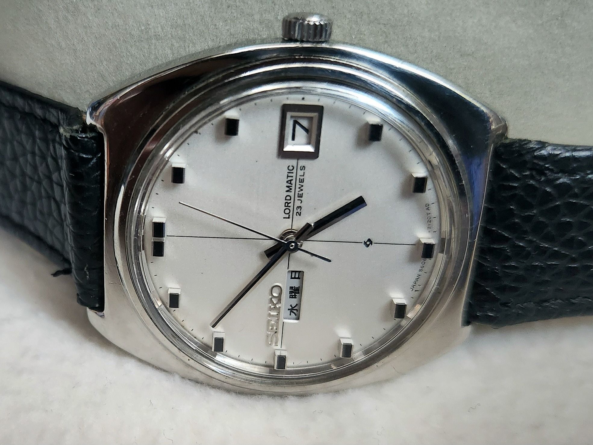 Seiko 5606 sale 7100