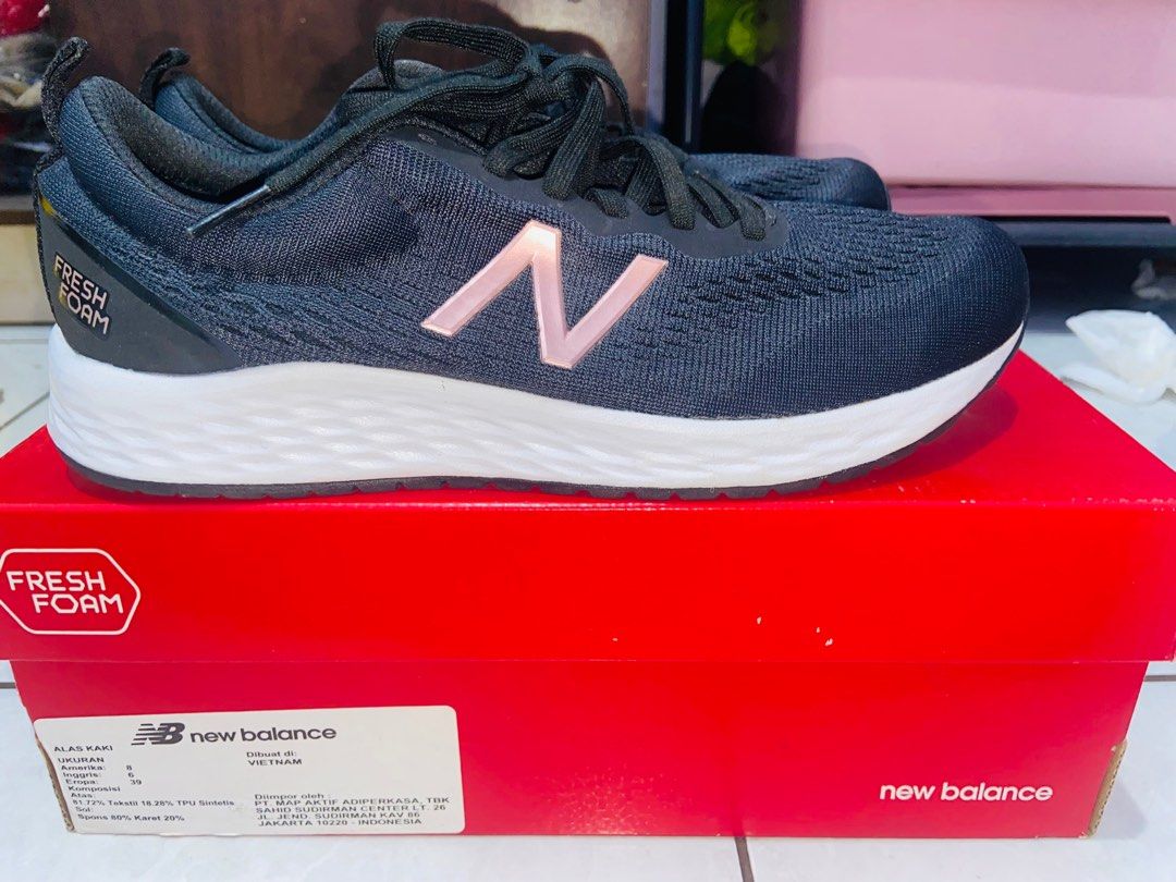 sepatu new balance WARISLLA3 size 39 Olah Raga Perlengkapan