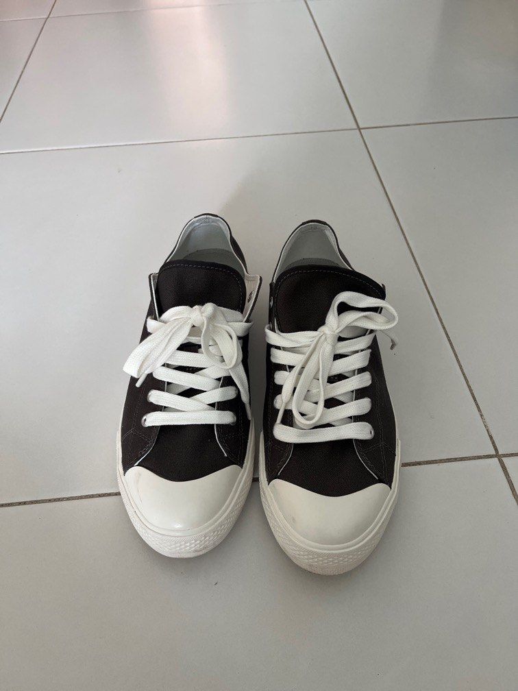 Sneaker Shoes Men s Fashion Footwear Sneakers on Carousell