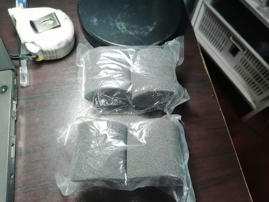 Speaker Port Foam Bungs, Audio, Other Audio Equipment on Carousell