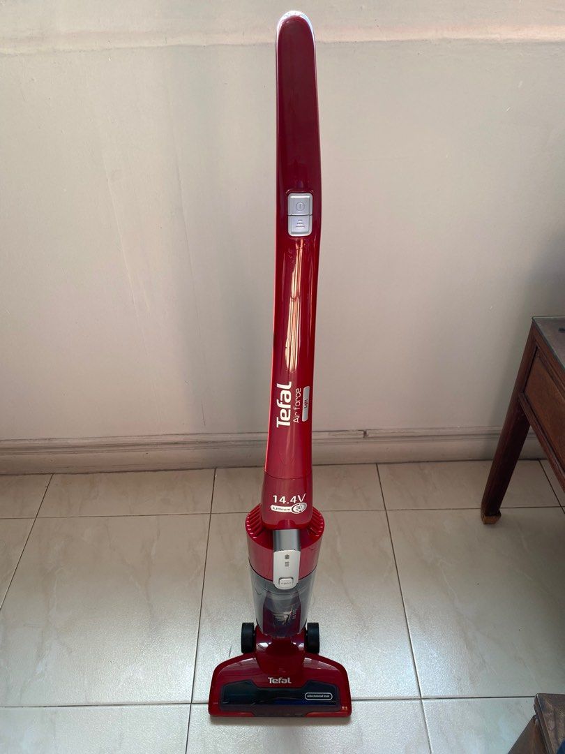 Tefal Air Force Light Vacuum Cleaner, TV & Home Appliances, Vacuum ...