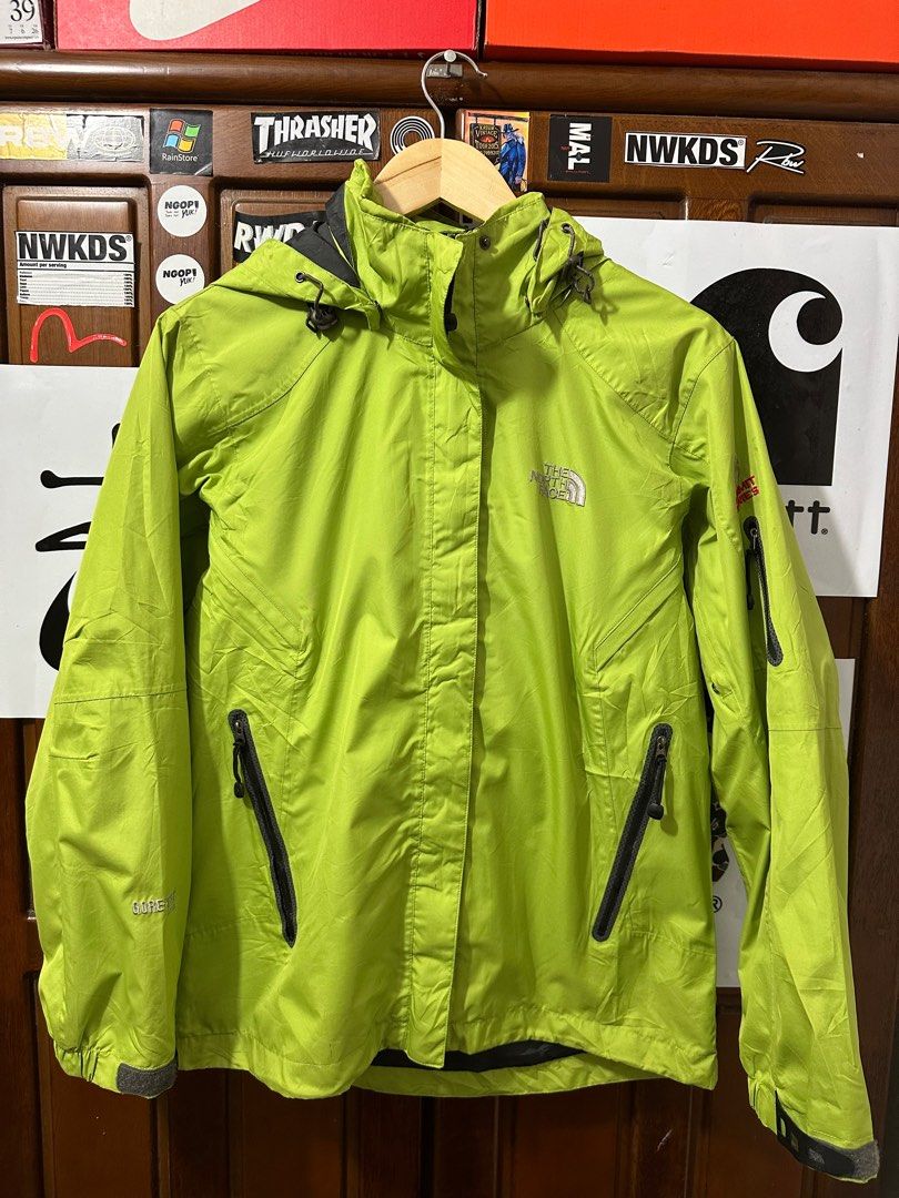 The north face summit series gore shop tex xcr jacket