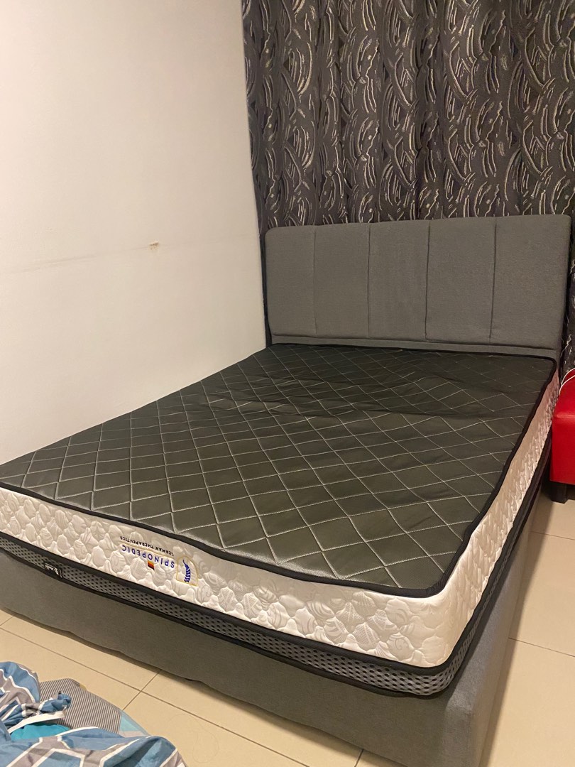 TILAM MATTRESS QUEEN WITH DEFECT, Furniture & Home Living, Furniture