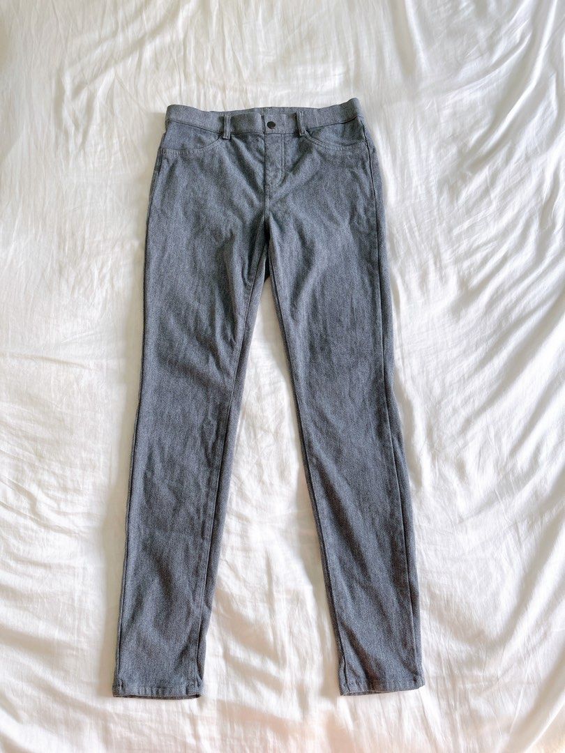 Uniqlo HeatTech Ultra Stretch Pants ( Jeans material) - $5, Women's Fashion,  Bottoms, Jeans & Leggings on Carousell