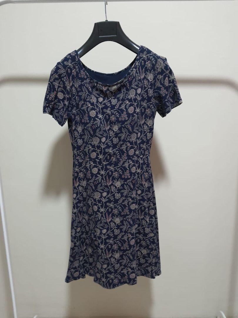 Uniqlo bra outlet top dress