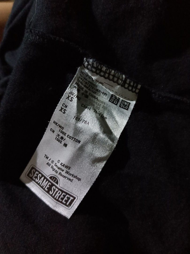 UNIQLO x KAWS x SESAME STREET VAMPIRE TEE Men #39 s Fashion Tops Sets