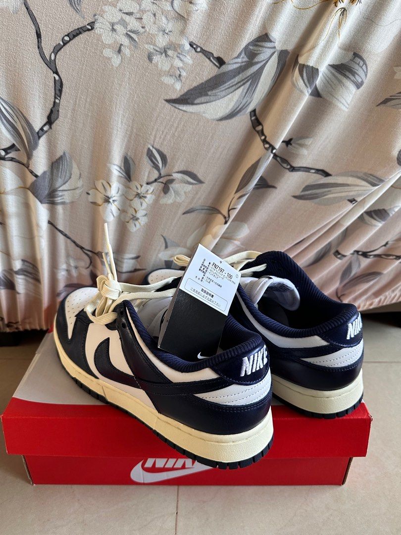 US9M] Nike Dunklow PRM, Men's Fashion, Footwear, Sneakers on Carousell