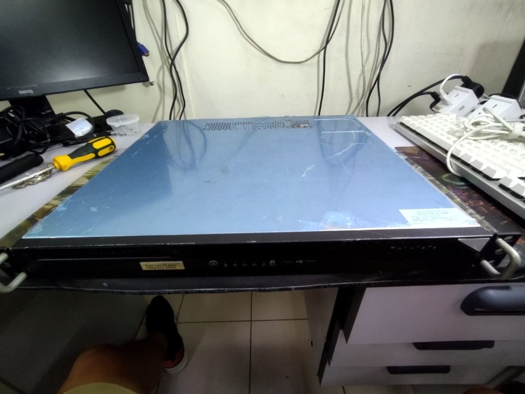 【Used】ServerWare Server (Category: Office & Business Technology) located in Kuala Lumpur. Submitted by efactoryentsb (Listing ID 1265077170, Image 1). Description: ServerWare Server SuperMicro X9SCL/SCM Specification: - Xeon E3-1230 - Ram: 4G - Capacity: HDD 500GB x 2 - Rm400/unit - 1 Week warranty.