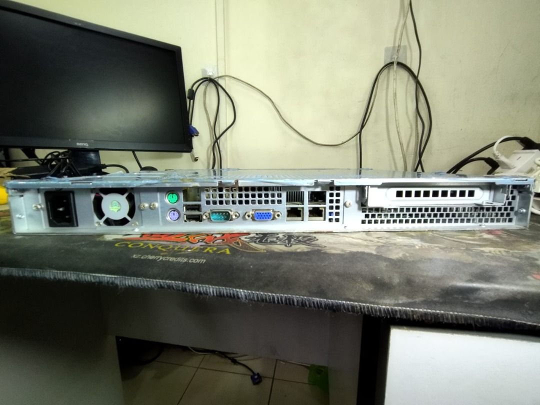 【Used】ServerWare Server (Category: Office & Business Technology) located in Kuala Lumpur. Submitted by efactoryentsb (Listing ID 1265077170, Image 3). Description: ServerWare Server SuperMicro X9SCL/SCM Specification: - Xeon E3-1230 - Ram: 4G - Capacity: HDD 500GB x 2 - Rm400/unit - 1 Week warranty.