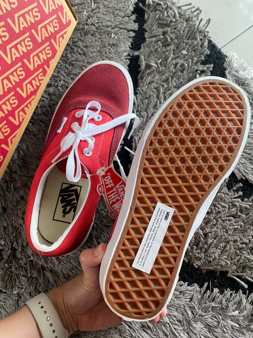 Vans era top womens red