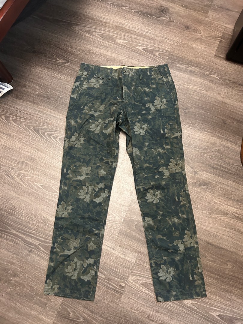 Gap mens camo pants outlet
