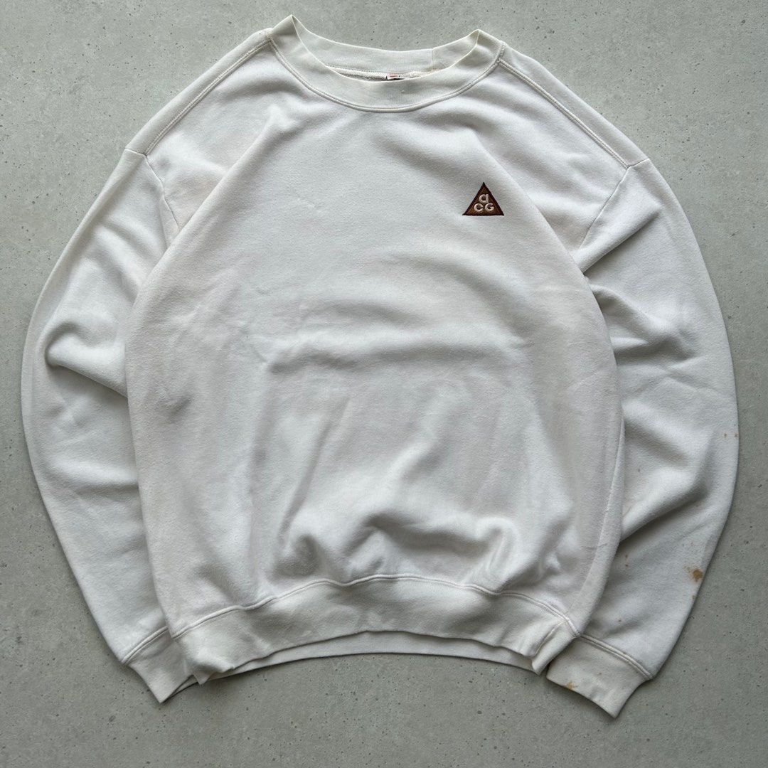 vintage white nike acg crewneck sweater