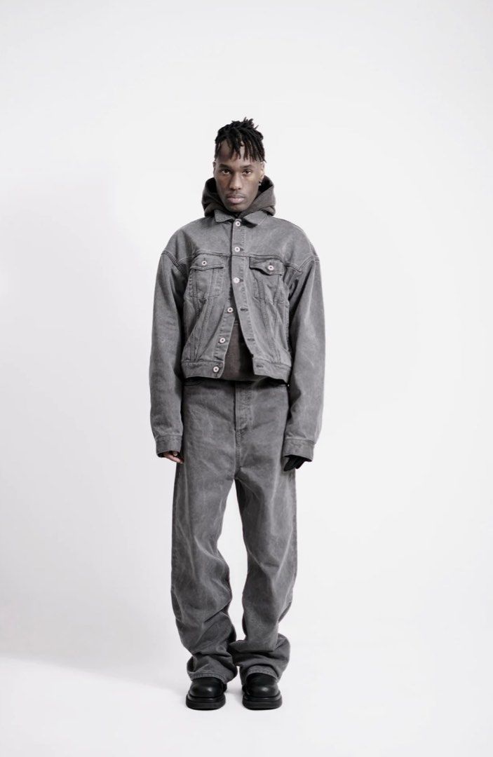 VujaDe Grey Uneven Dye Denim Pants-