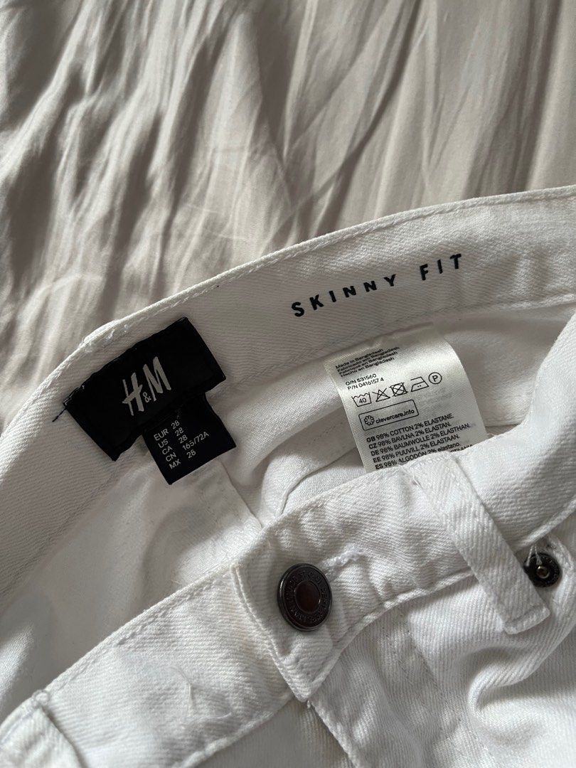 White pants H M Men s Fashion Bottoms Jeans on Carousell
