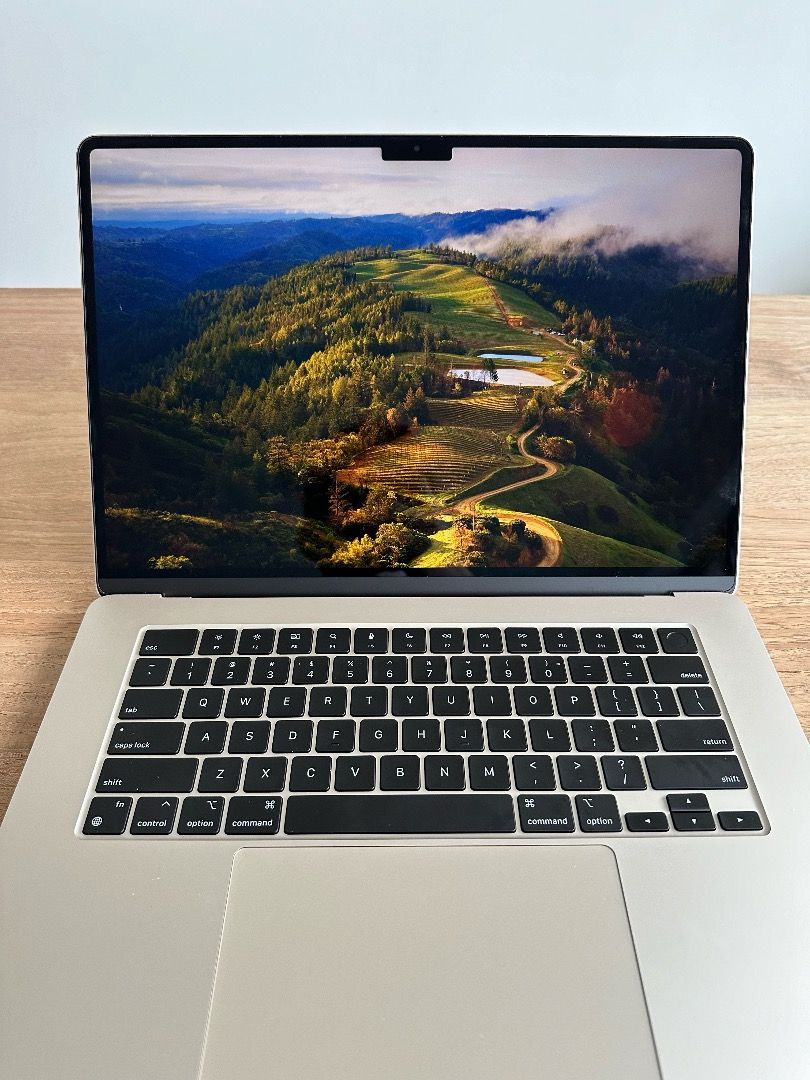Apple 15 MacBook Air (Starlight)