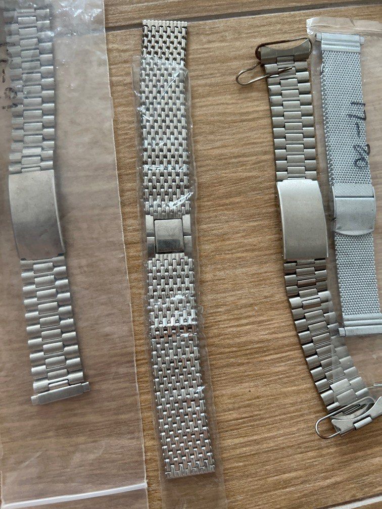 18mm bracelets 38 each Hobbies Toys Memorabilia Collectibles Vintage Collectibles on Carousell