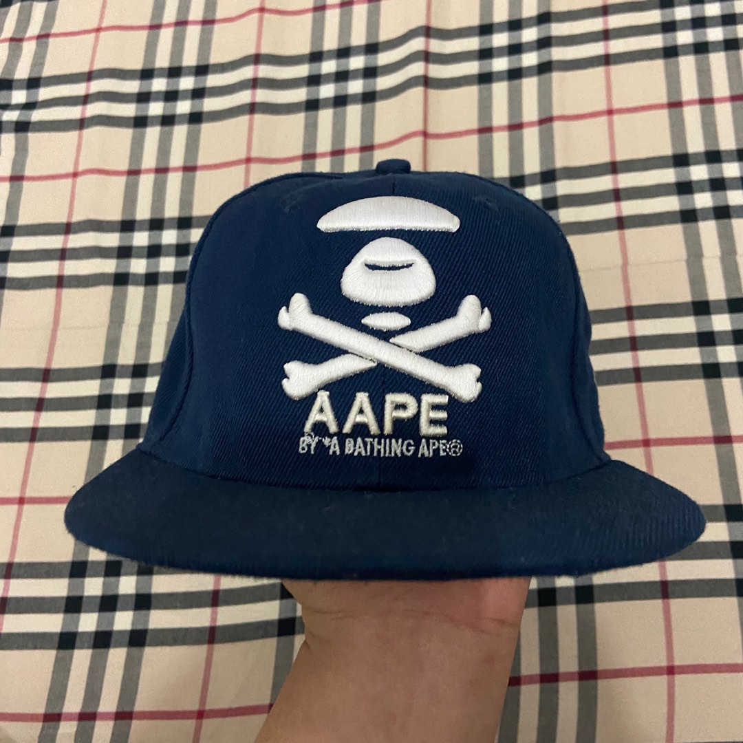 Snapback bape top