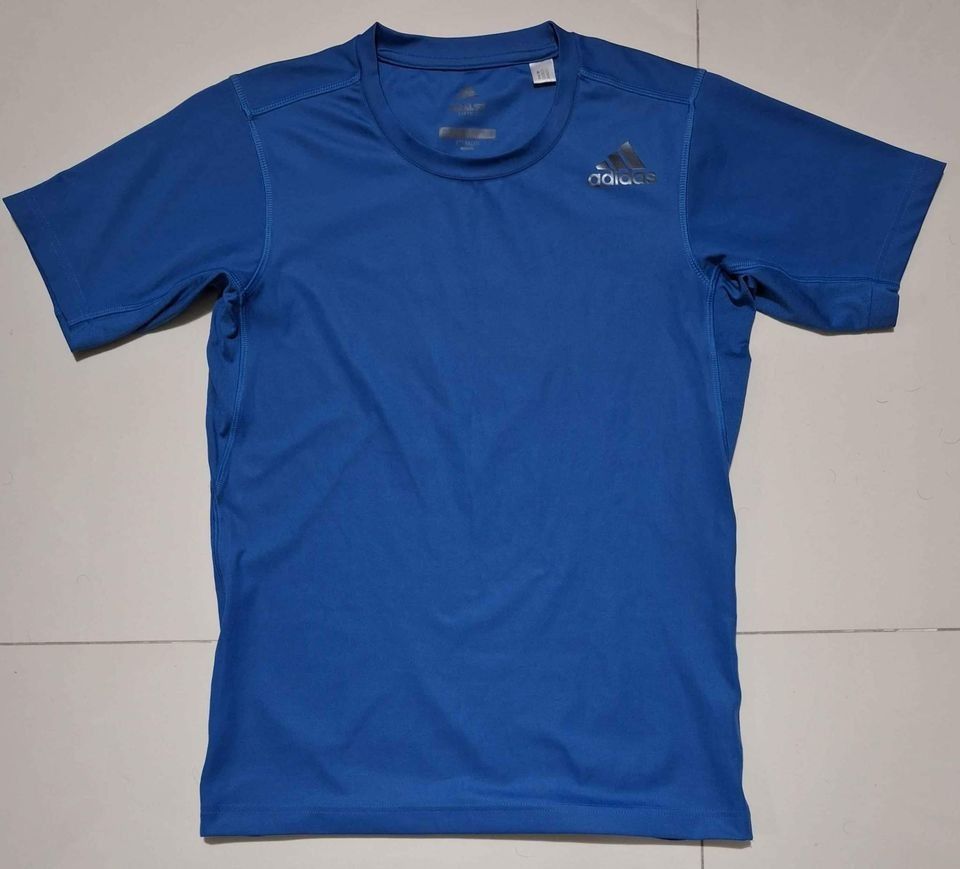 Adidas freelift fitted climalite top