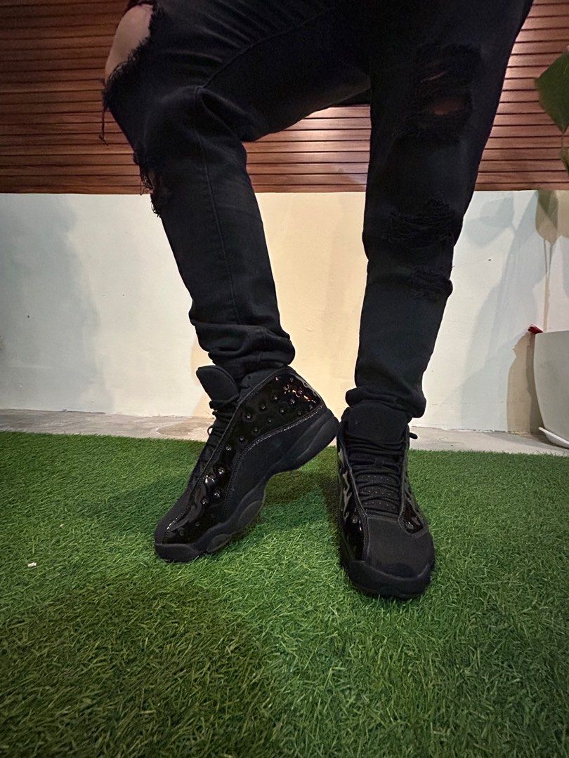 Retro 13 cap discount and gown on feet