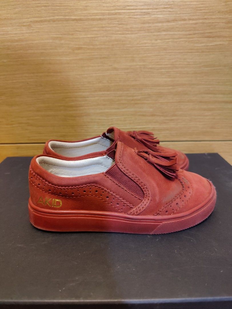 Akid shoes 2025