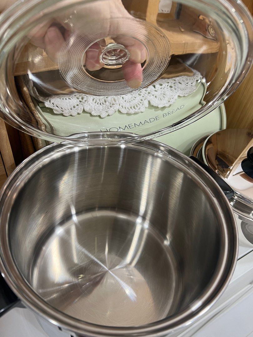 Amway queen cookware set, Furniture & Home Living, Kitchenware