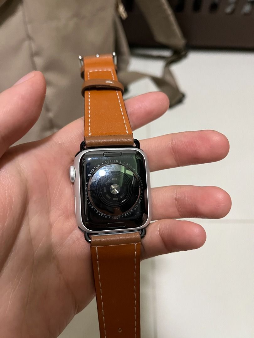 2022年秋冬新作 【動作確認済】Apple Watch Series 5 40mm 腕時計