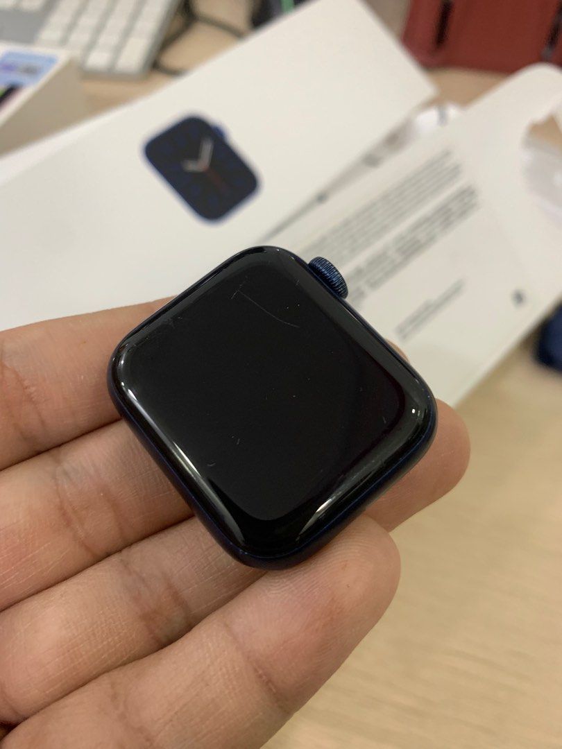 Apple Watch Series 6 40MM Wifi Cellular Mobile Phones Gadgets
