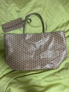 BN GOYARD SAINT LOUIS MEDIUM TOTE BAG - REPLICA FAKE, Women's Fashion, Bags  & Wallets, Tote Bags on Carousell