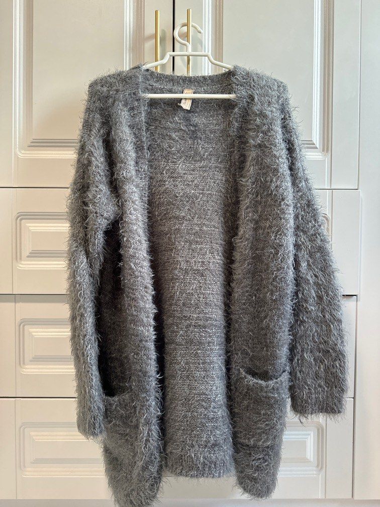 Authentic pull bear Knitted furry grey cardigan with pockets