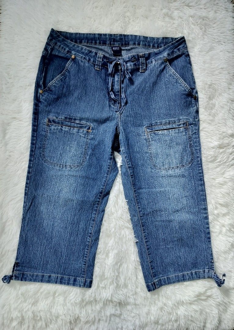 Basic edition hotsell plus size capris