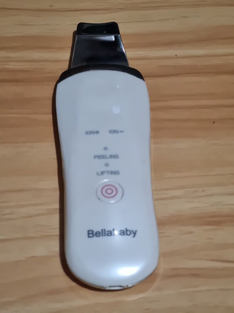 White Ultrasonic Deep Face Cleaning Machine (Category: Face Care) located in Paombong. Submitted by sweetdeals0181656 (Listing ID 1265265259, Image 1). Description: Rechargeable Ultrasound Facial Skin Scrubber/deep face cleaning machine. Brand Bellababy Tested Okay. Unit only USB Charger, Cover and adaptor not included..