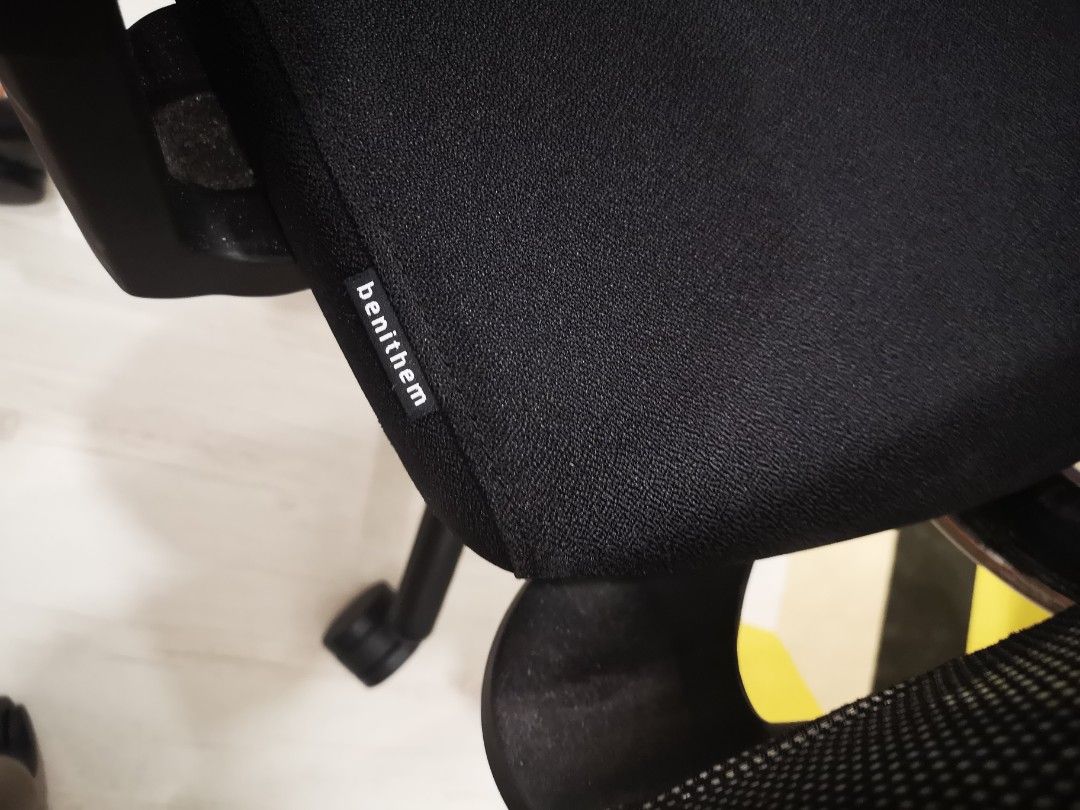 Benithem Ergonomic Office Chair, Furniture & Home Living, Furniture