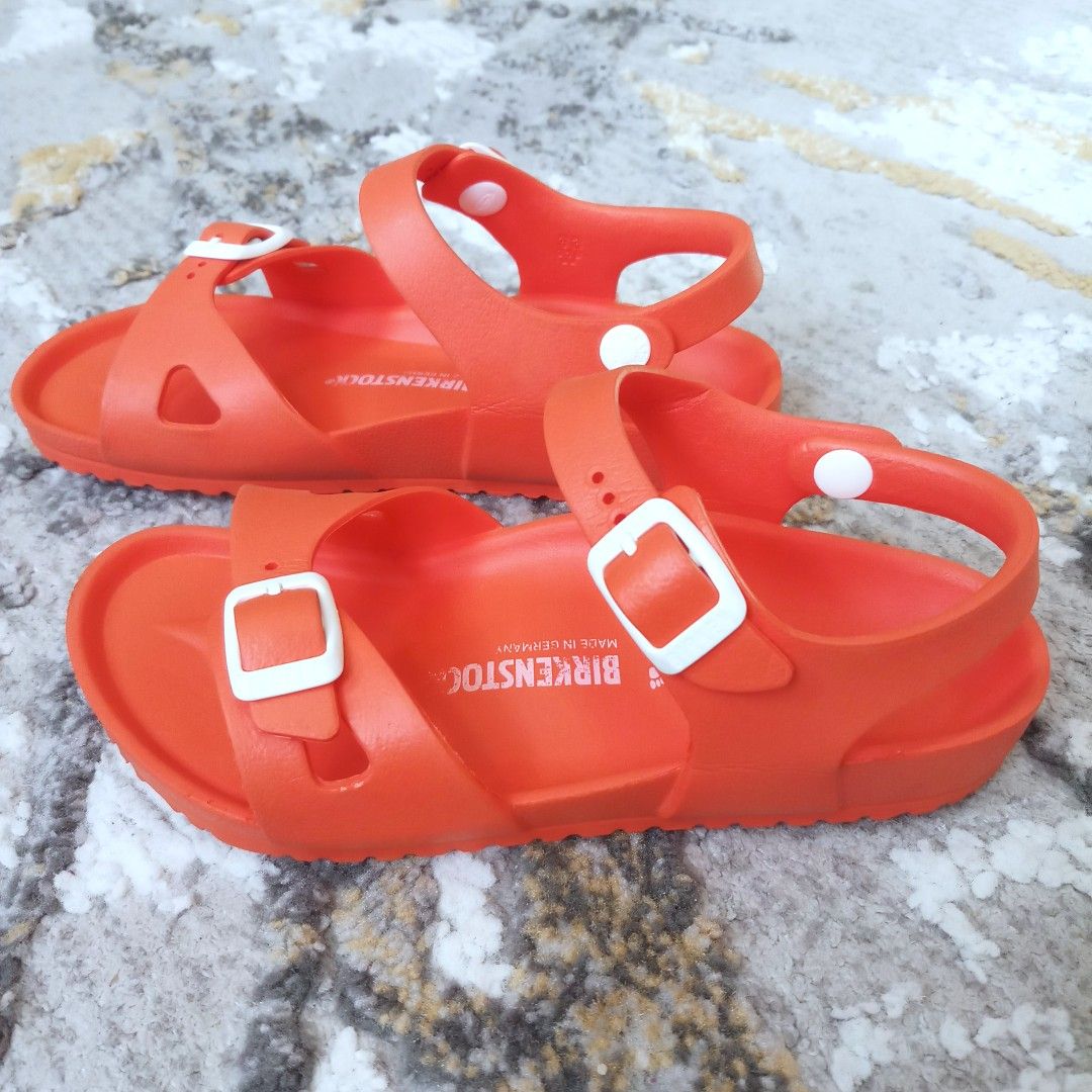Scuba store coral birkenstocks