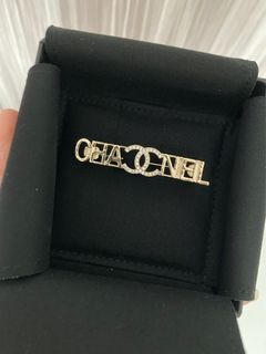 (Category: ) located in . Submitted by luxe_fanatic (Listing ID 1265297535, Image 1). Description: .