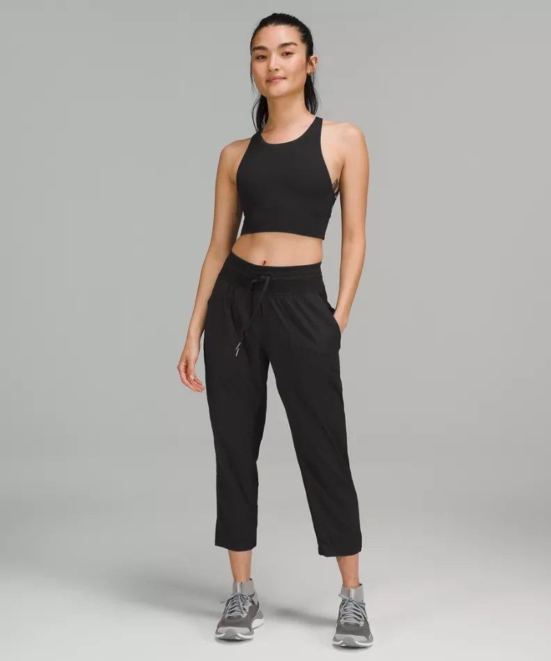 BNWT Lululemon Dance Studio Mid-Rise Cropped Pant 23 *Asia Fit Black  Jogger, Women's Fashion, Activewear on Carousell