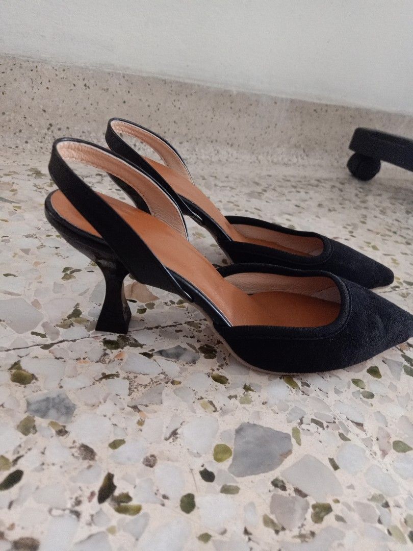 BRAND NEW BLACK MATTE HIGH HEELS 5CM Women s Fashion Footwear
