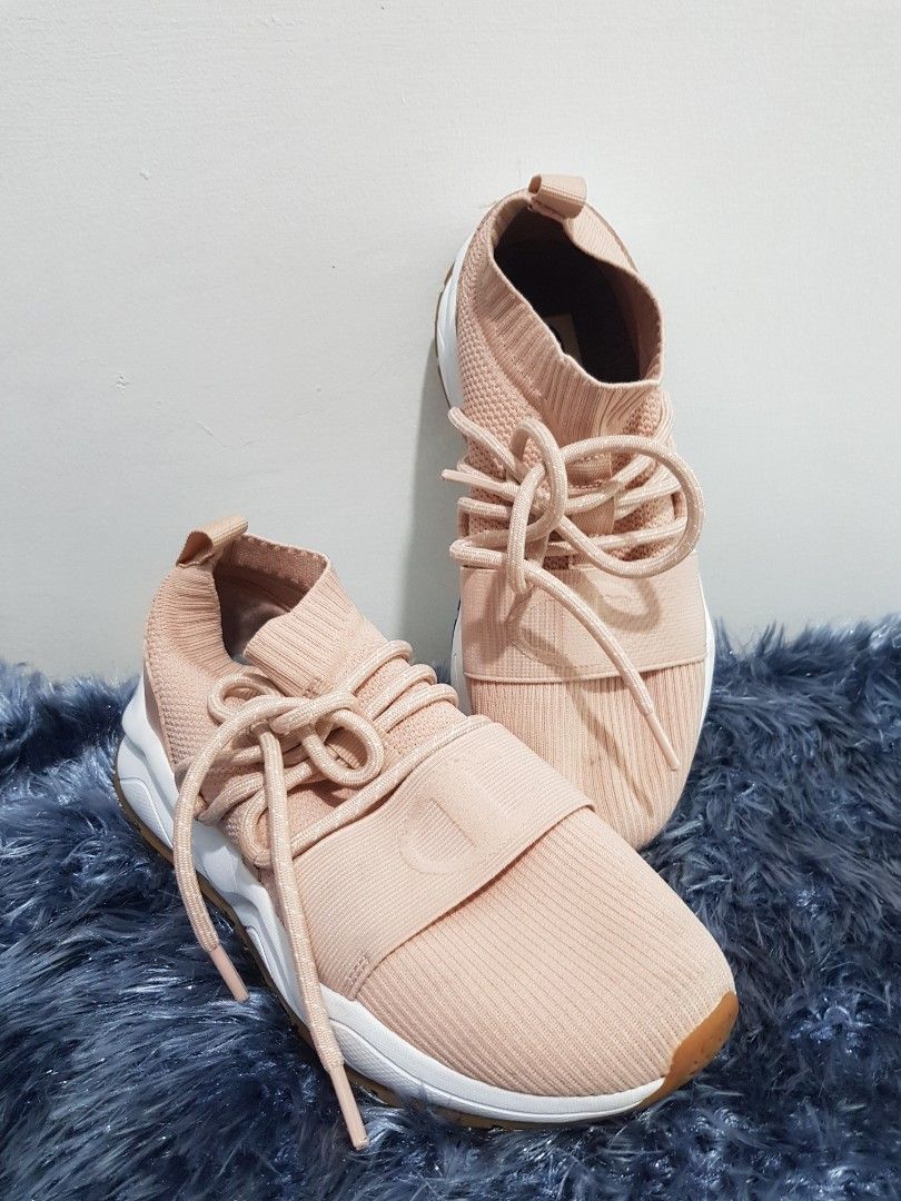 Peach champion shoes hotsell