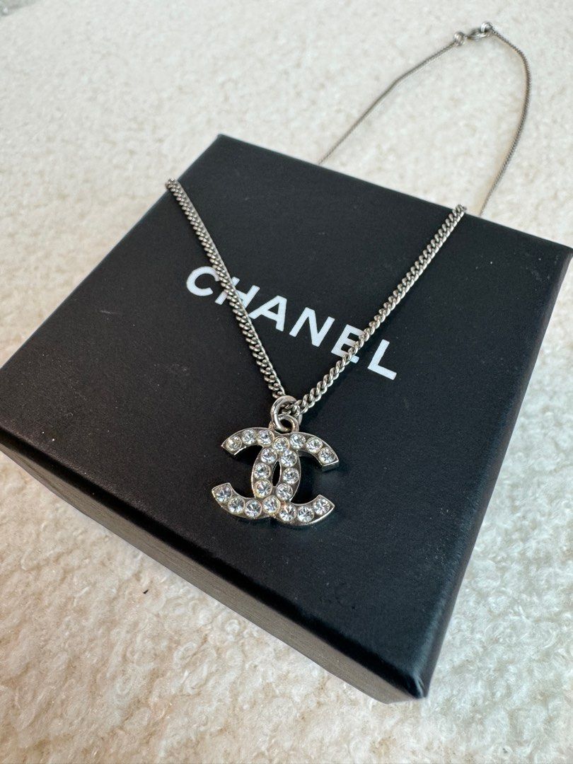 Chanel classic necklace sale