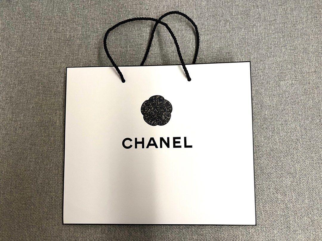 White chanel shopping best sale bag