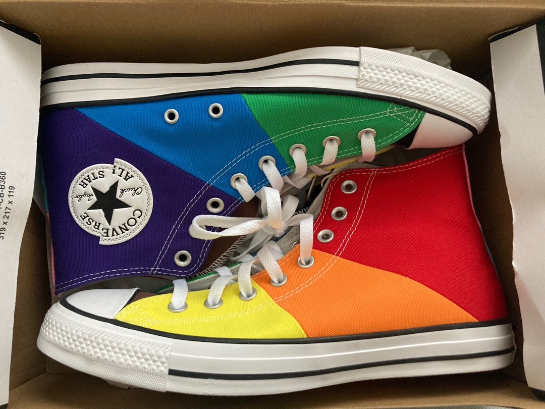 Pride discount converse 217