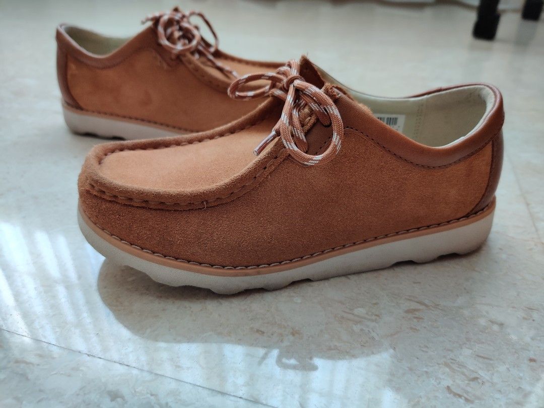 Mocassin clarks shop